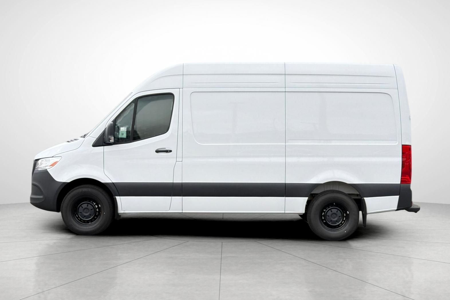 New 2026 Arctic White Mercedes-Benz Cargo 144 WB image 26