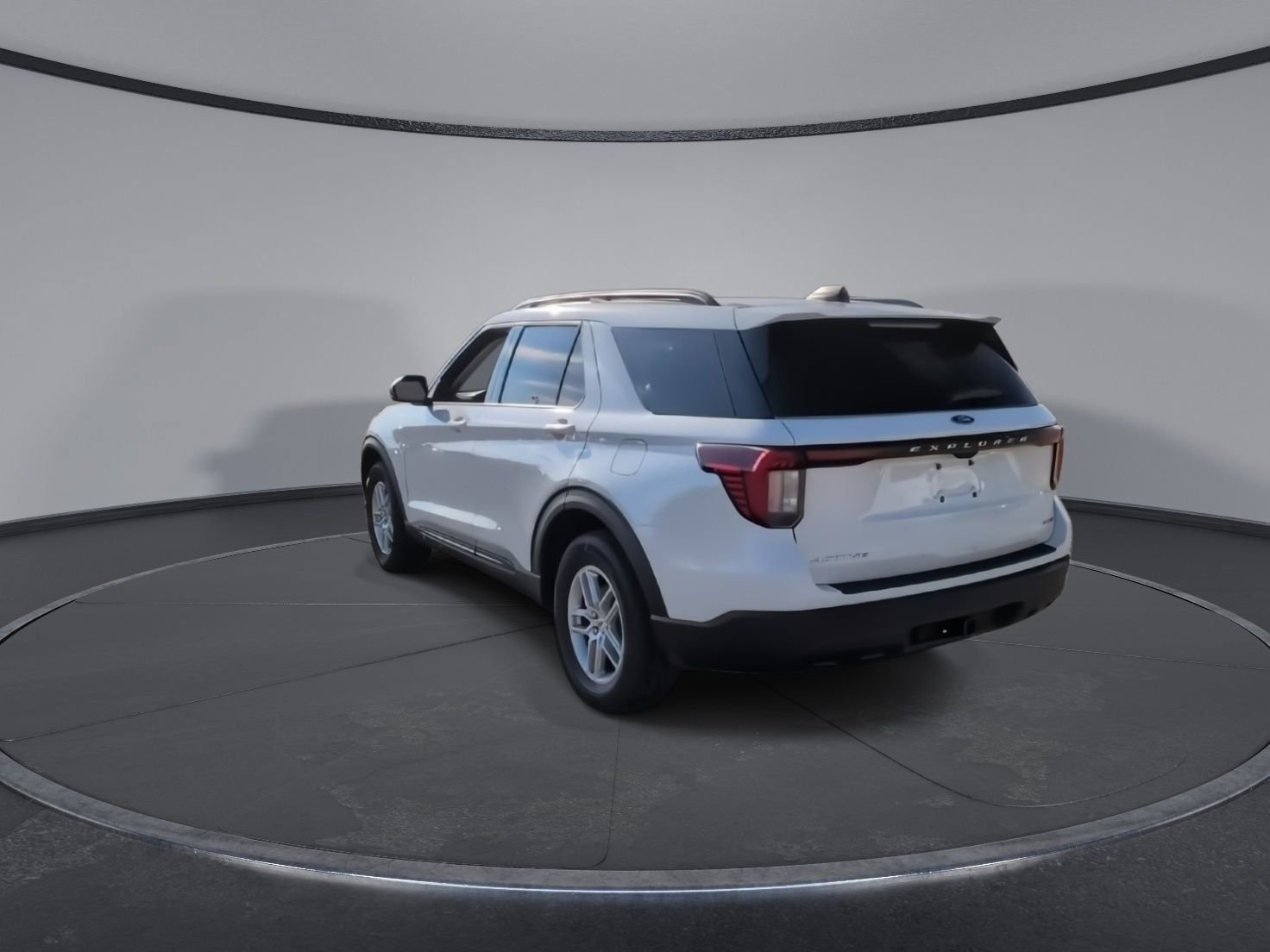 2026 Ford Explorer Active - Photo 7
