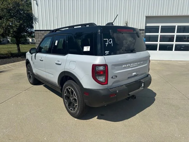 New 2026 Space White Metallic Ford Outer Banks image 8