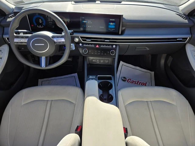 Used 2025 Blue Hyundai SEL image 14