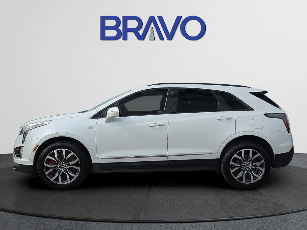 Used 2022 CRYSTAL WHITE TRICOAT Cadillac AWD Sport image 2