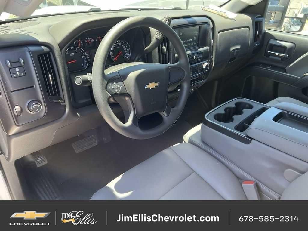 New 2023 Summit White Chevrolet Work Truck image 19