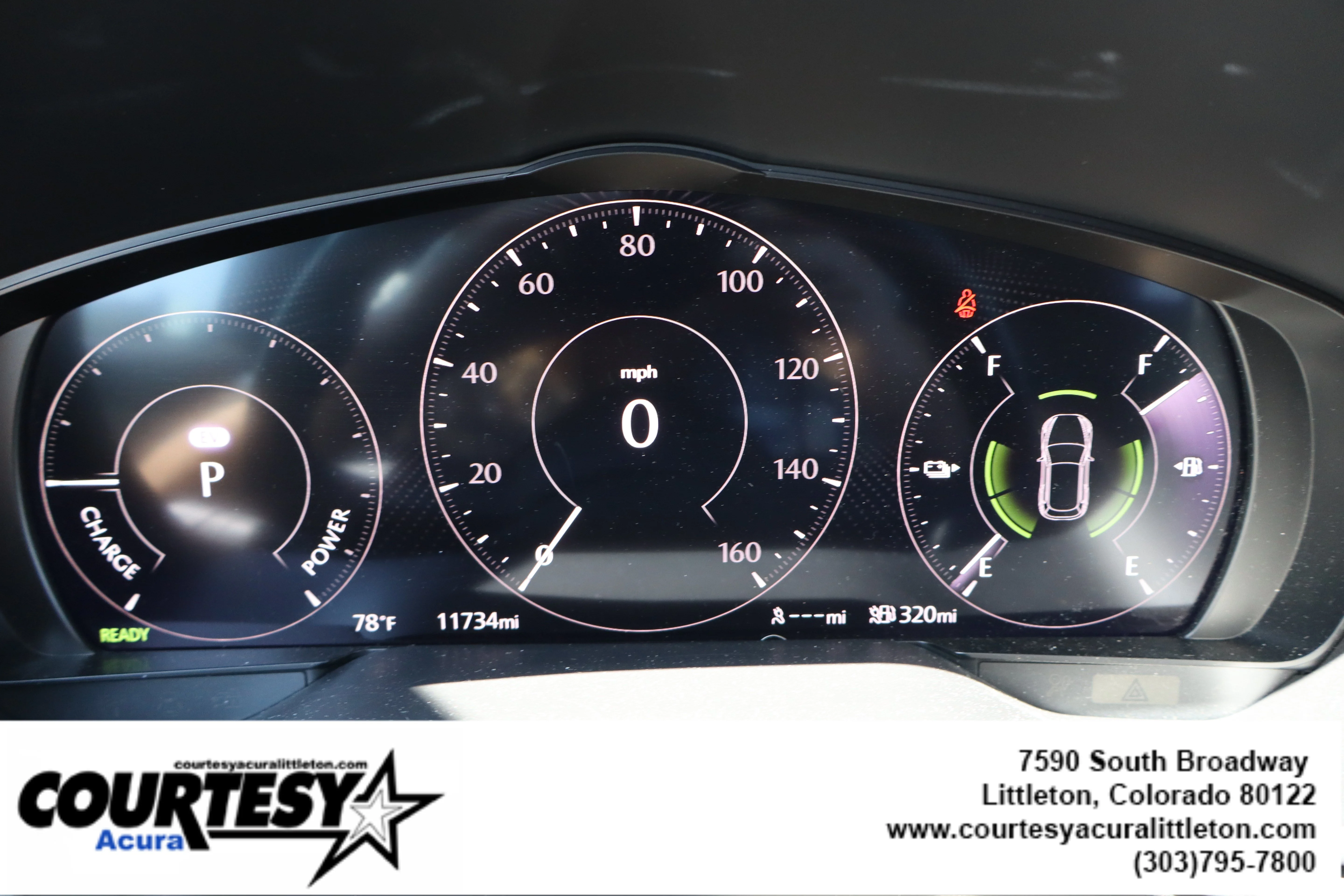 Used 2024 Platinum Quartz Mazda Preferred image 13
