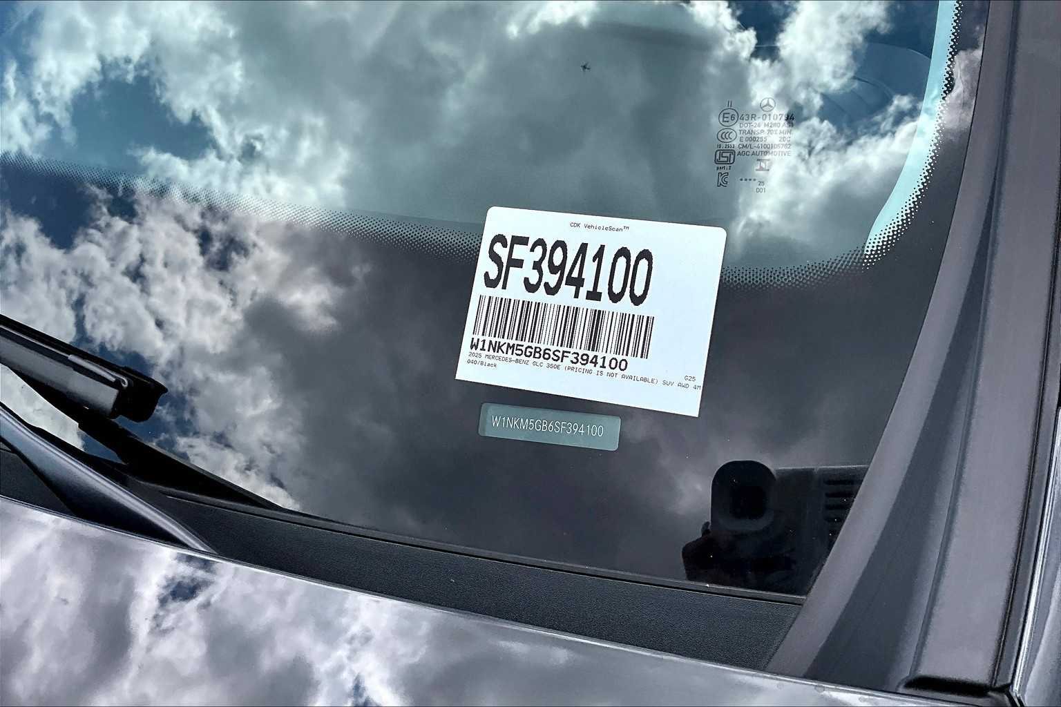 2025 Mercedes-Benz GLC Base - Photo 22