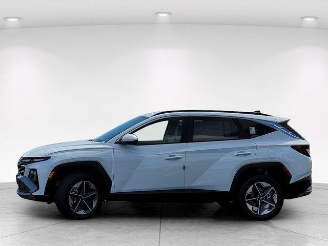 New 2026 White Hyundai SEL AWD image 7