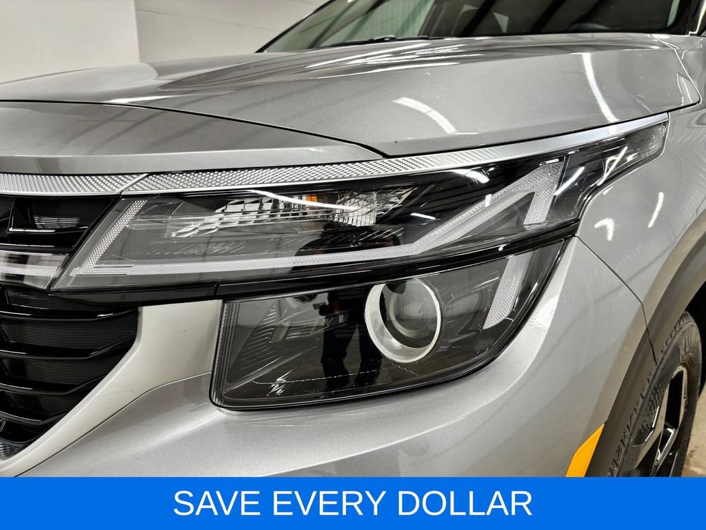 Used 2026 Gray Kia EX image 8