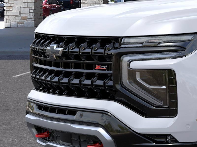 New 2026 Summit White Chevrolet Z71 image 13