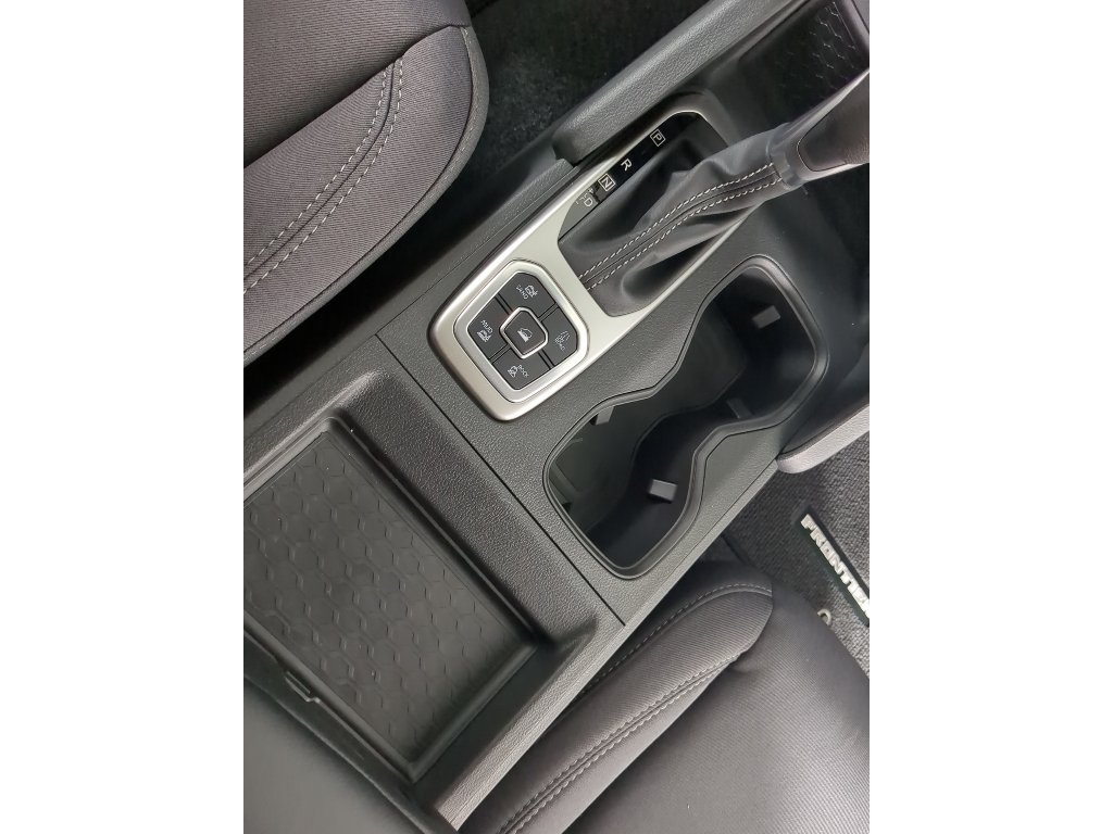 New 2026 Glacier White Nissan Crew Cab SV image 23