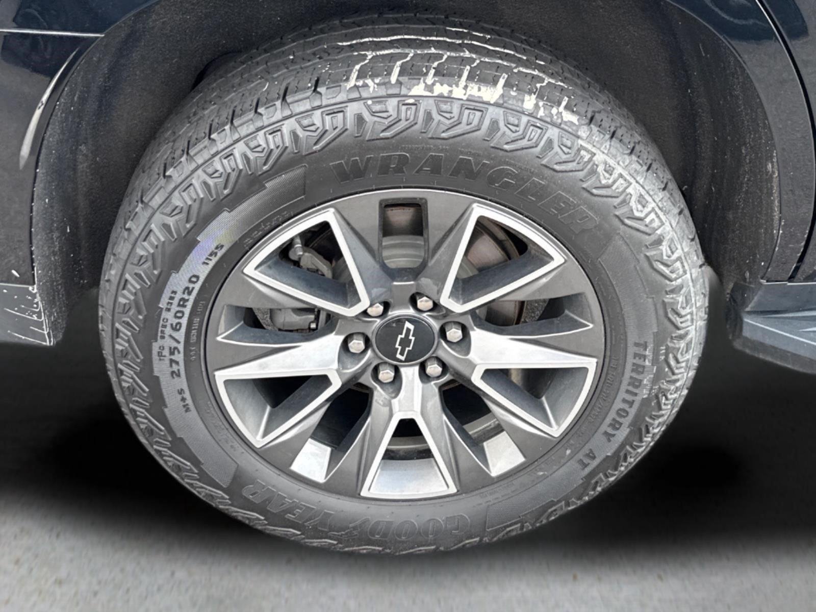 Used 2022 Black Chevrolet RST image 19