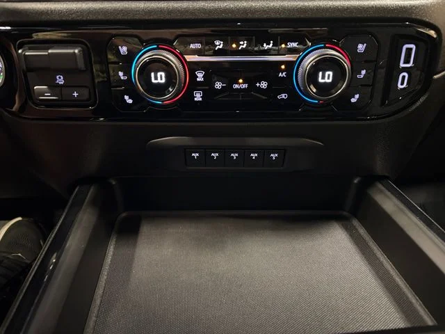 Used 2024 Black Chevrolet ZR2 image 21