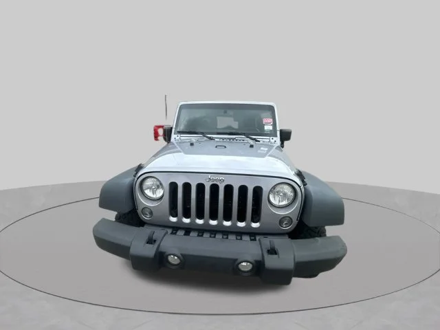 Used 2014 Gray Jeep Unlimited Rubicon image 9