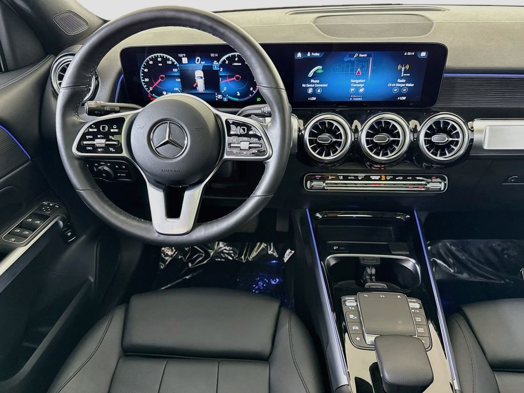 Used 2023 White Mercedes-Benz GLB 250 image 23