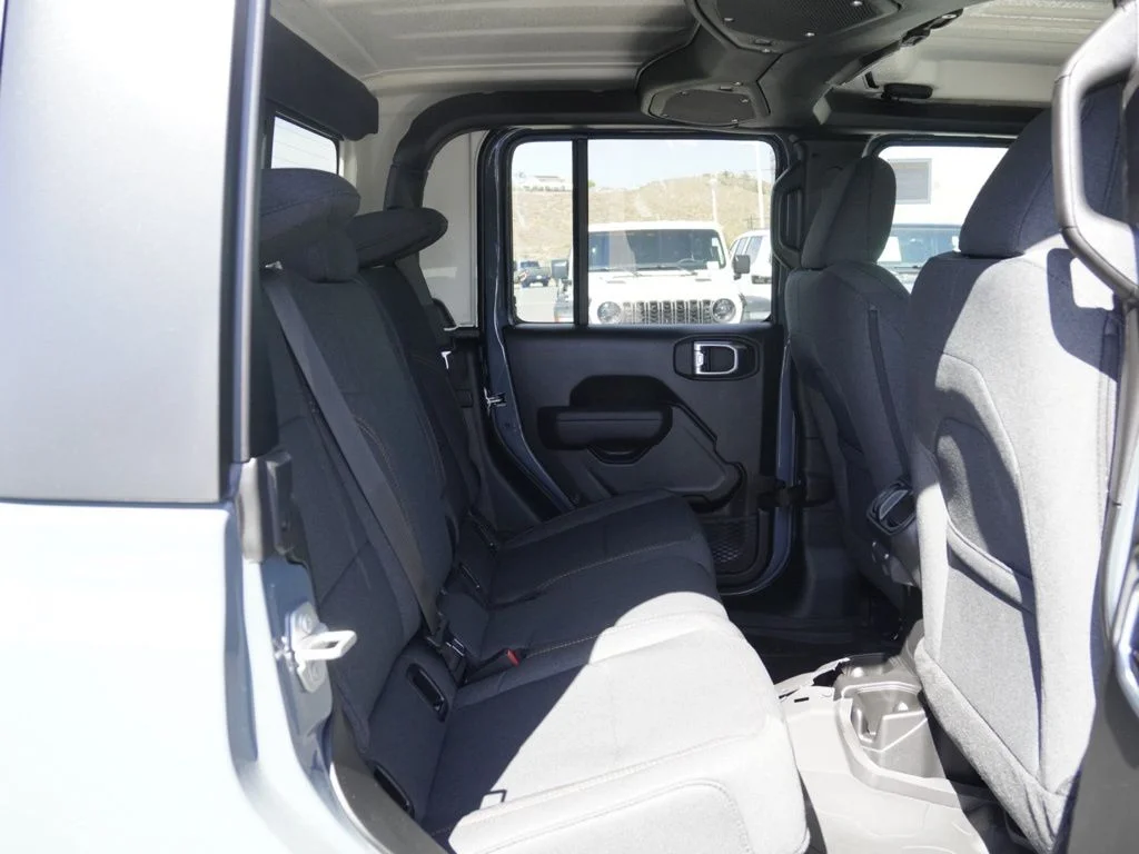 New 2026 Anvil Clear-Coat Exterior Paint Jeep Sport S image 22