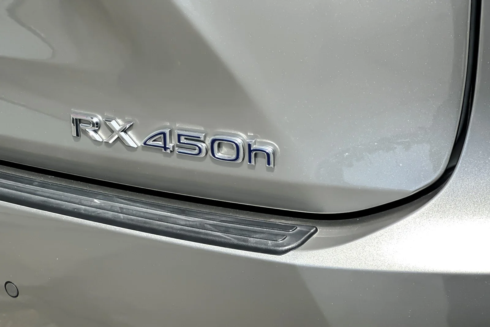 Used 2019 Atomic Silver Lexus RX 450h F SPORT image 27