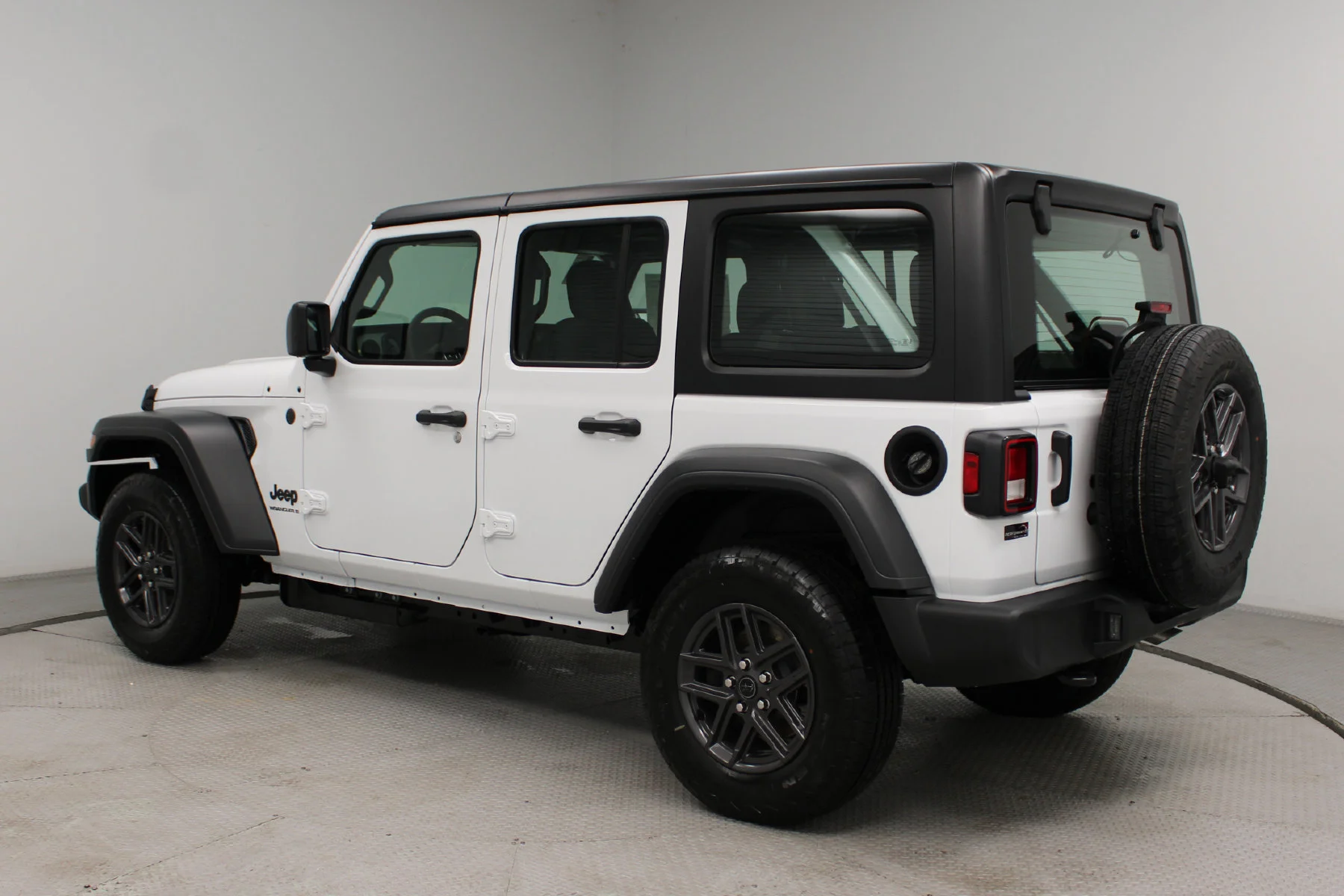 New 2026 Bright White Clear-Coat Exterior Paint Jeep Sport 4 Door 4x4 image 27