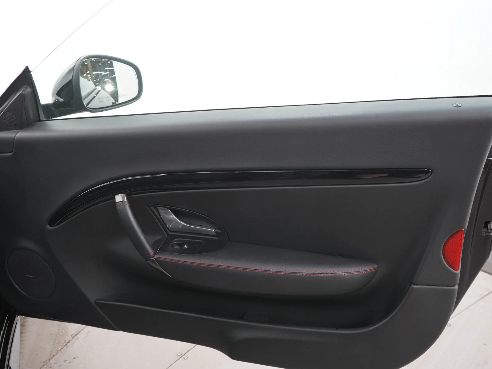 Used 2015 Black Maserati 2dr Cpe GranTurismo Sport image 9