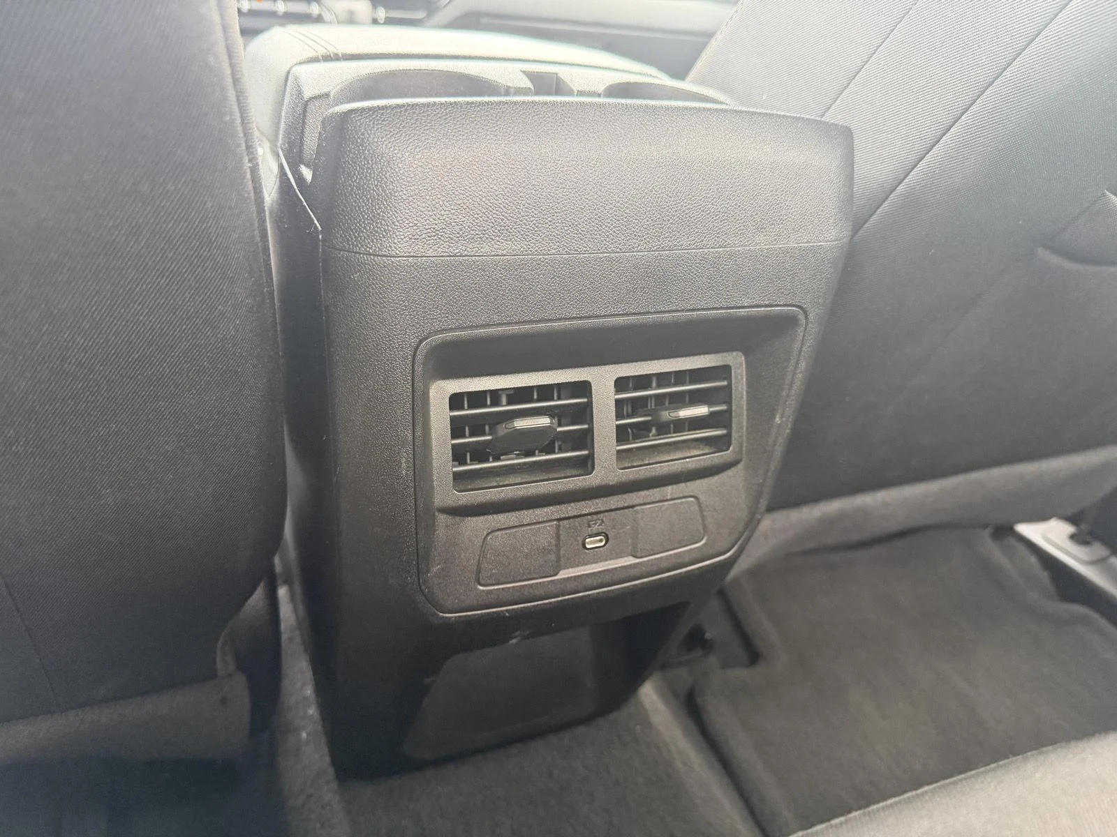 Used 2024 Summit White GMC 2WD Elevation image 9