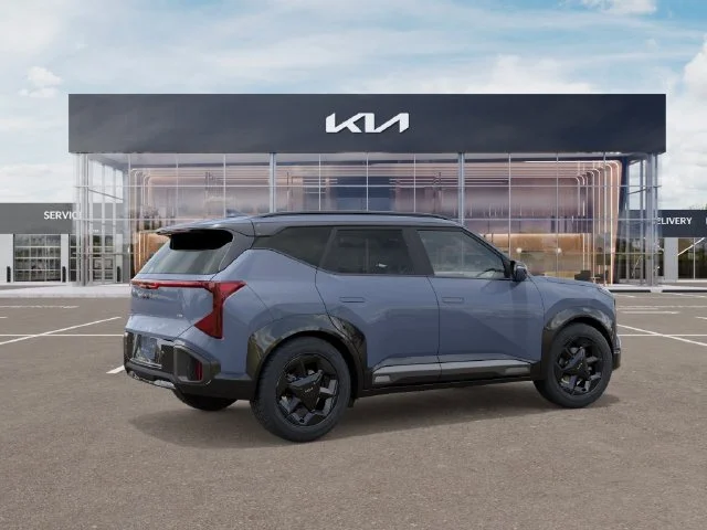 New 2027 Gray Kia X-Line S image 6