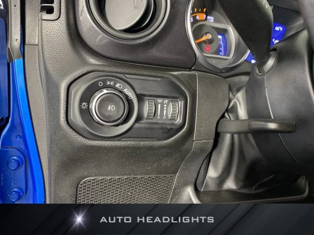 Used 2022 Blue Jeep Unlimited Sport Altitude image 25