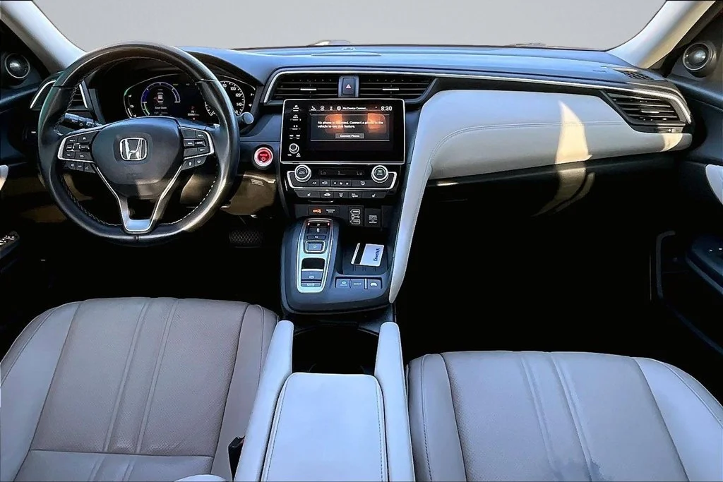 Used 2022  Honda Touring image 13