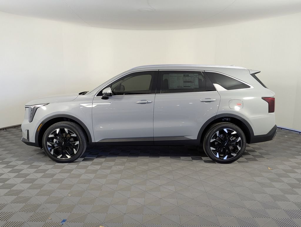 New 2026 Wolf Gray Kia EX image 4