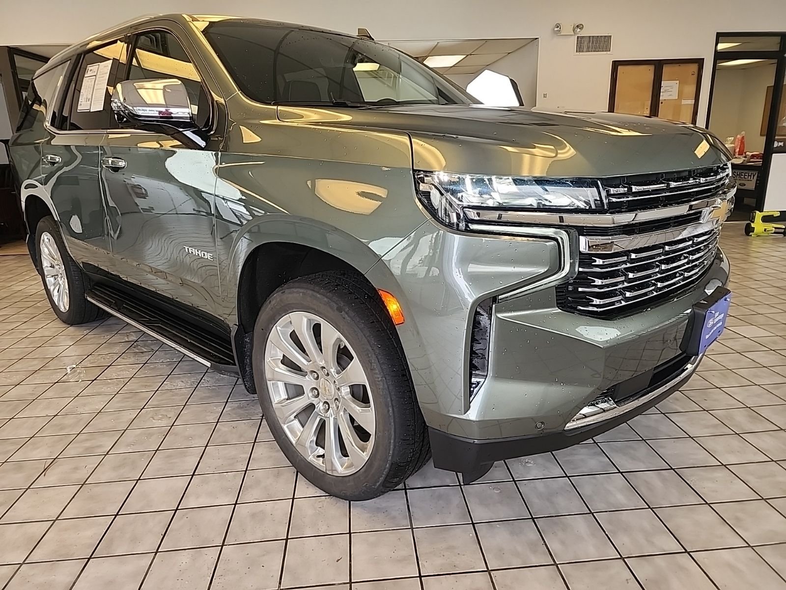 2024 Chevrolet Tahoe 4WD Premier's photo