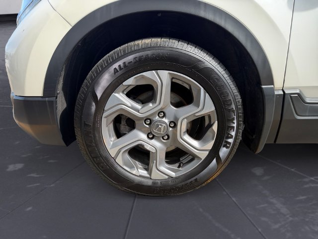 Used 2018 White Honda EX-L image 43