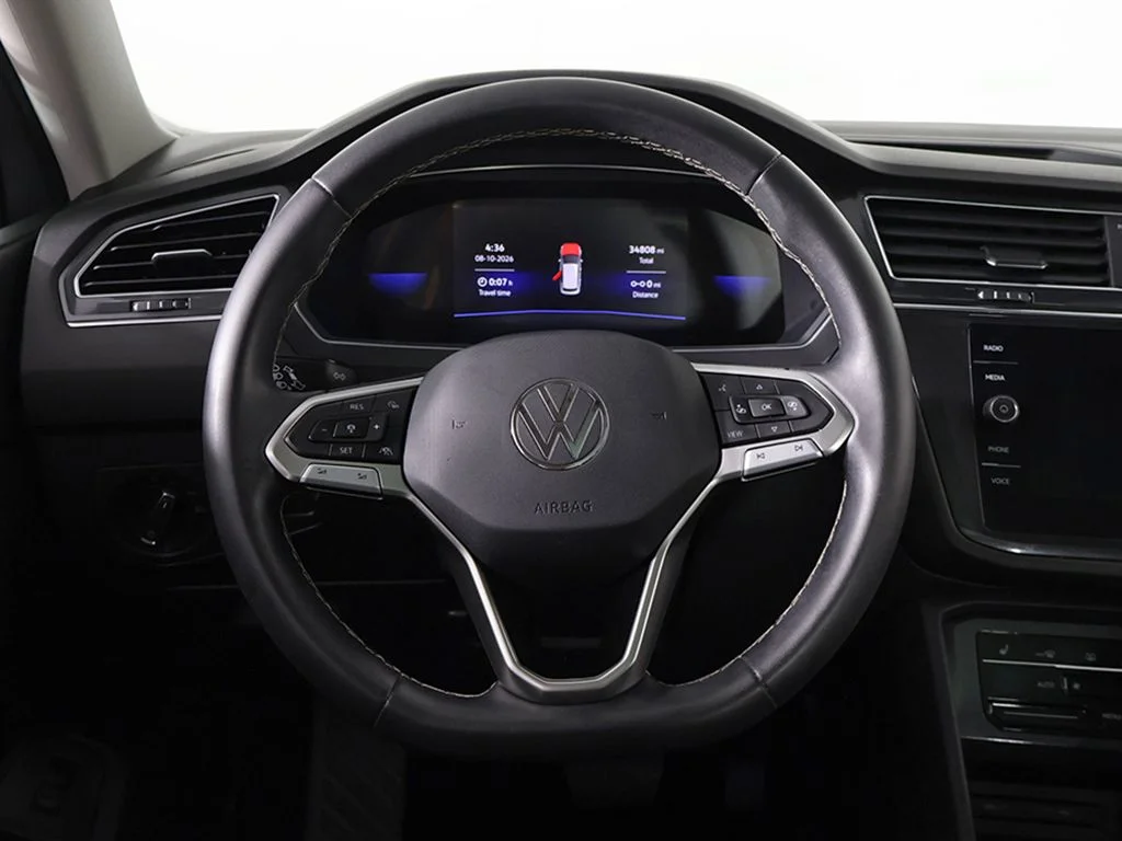Used 2023 Silver Metallic Volkswagen 2.0T SE image 40