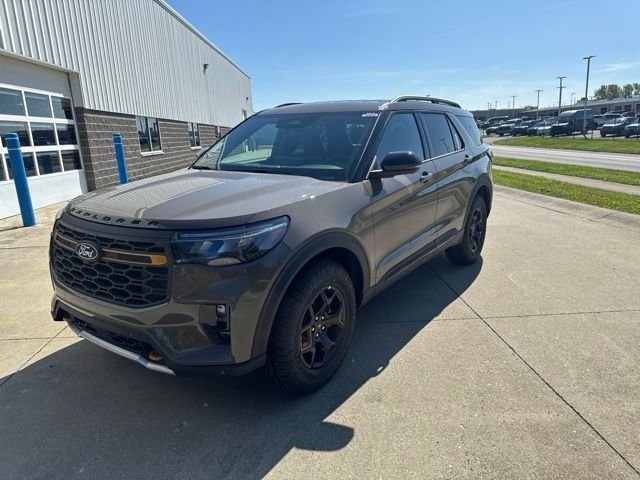 New 2027 Gray Ford Tremor image 9
