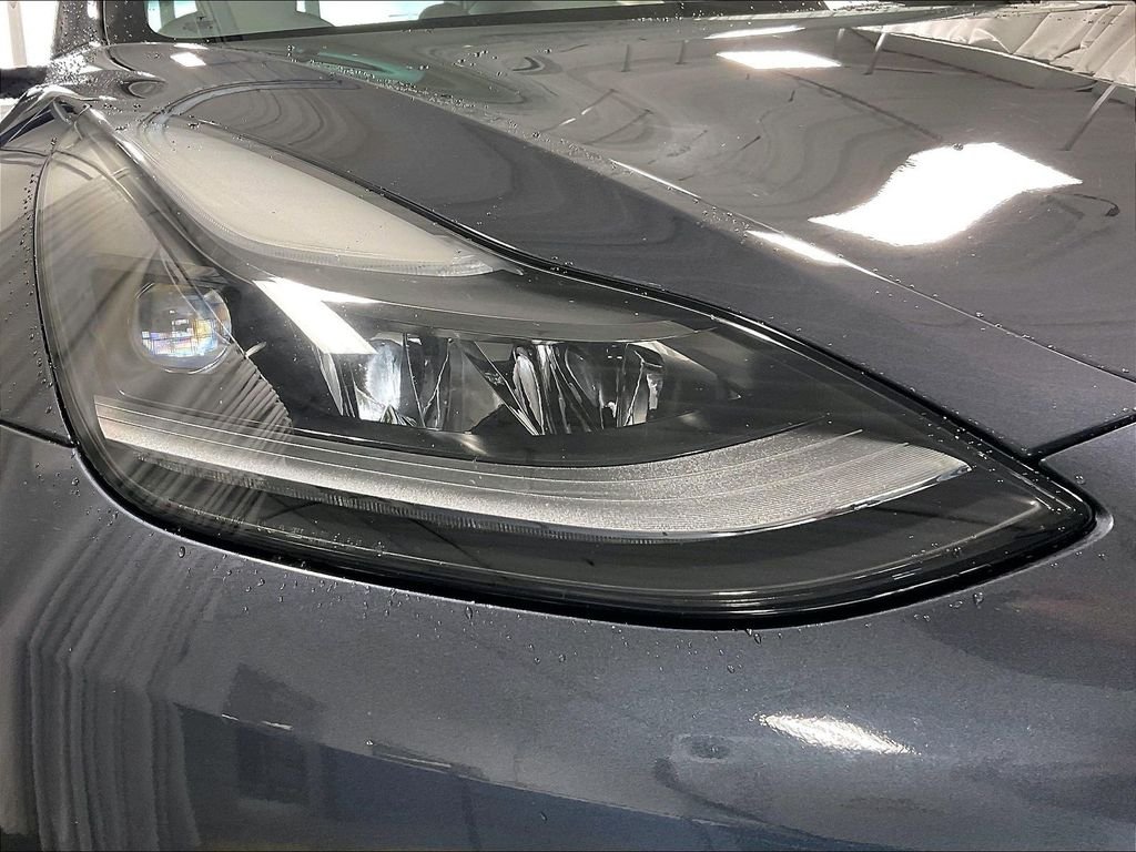 Used 2021 Gray Tesla Long Range image 33