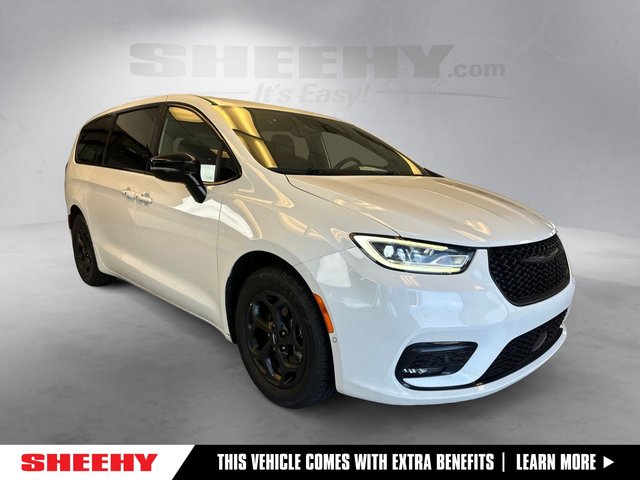 2024 Chrysler Pacifica Hybrid Select S Appearance