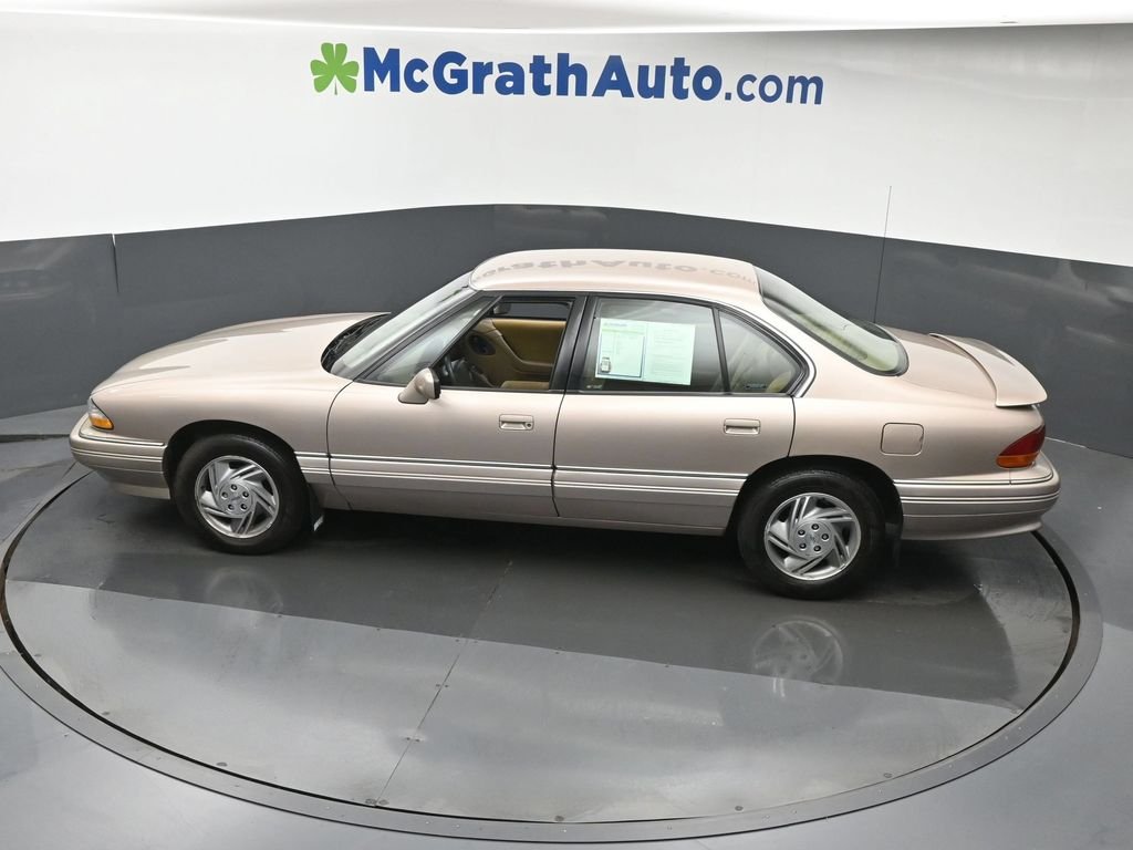 Used 1995 Beige Pontiac SE image 22