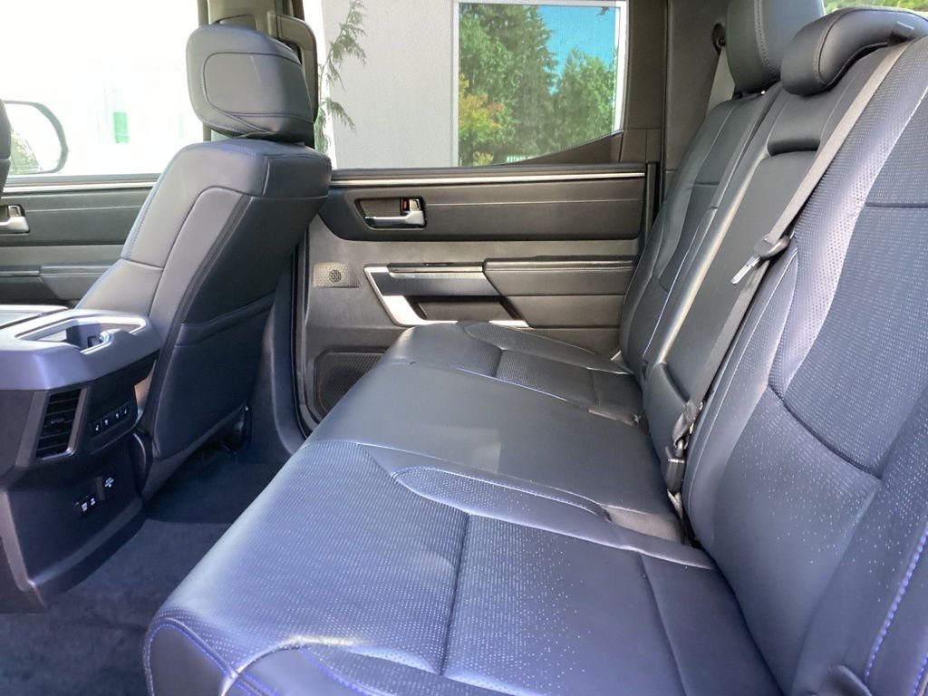 Used 2024  Toyota Platinum image 11