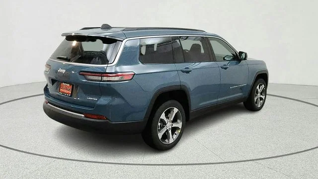 New 2026 Steel Blue Exterior Paint Jeep Limited image 9