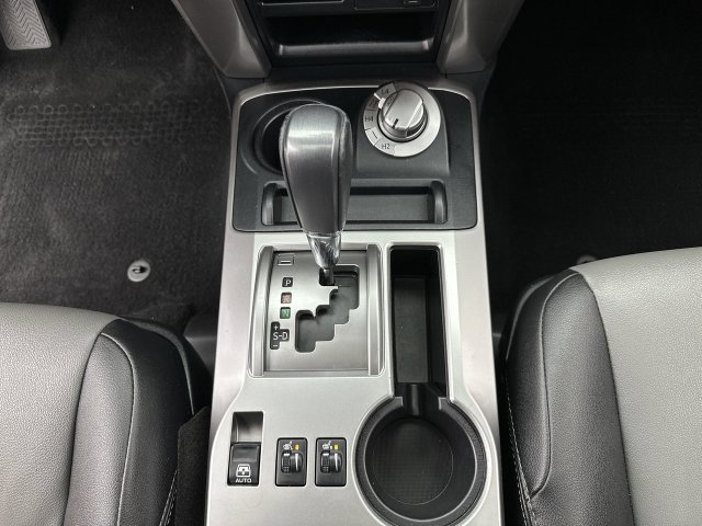 Used 2022 Gray Toyota SR5 Premium image 20