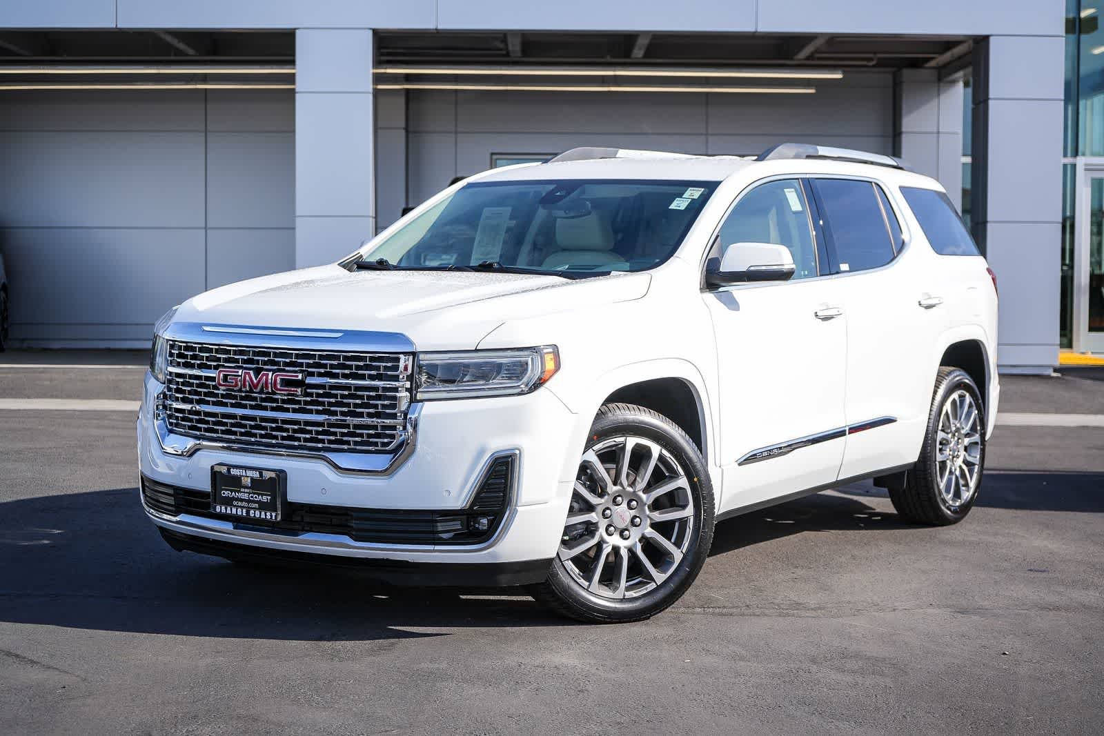 2023 GMC Acadia Denali AWD's photo