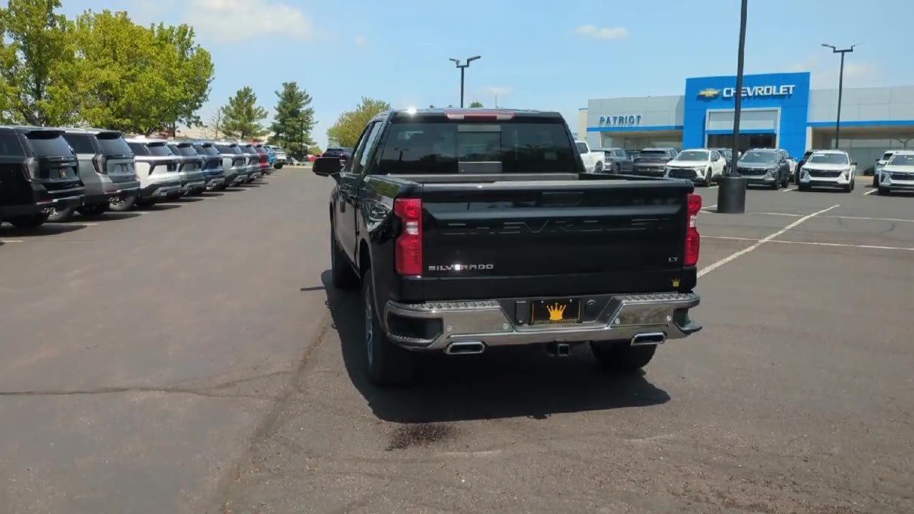 New 2026 Black Chevrolet LT image 43