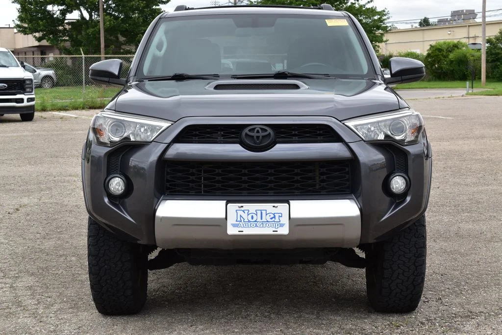 Used 2016 Toyota 4Runner Trail with VIN JTEBU5JR0G5406506 for sale in Kansas City