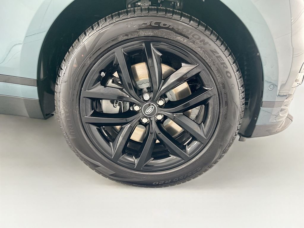 New 2026 Giola Green Land Rover P250 Base image 31