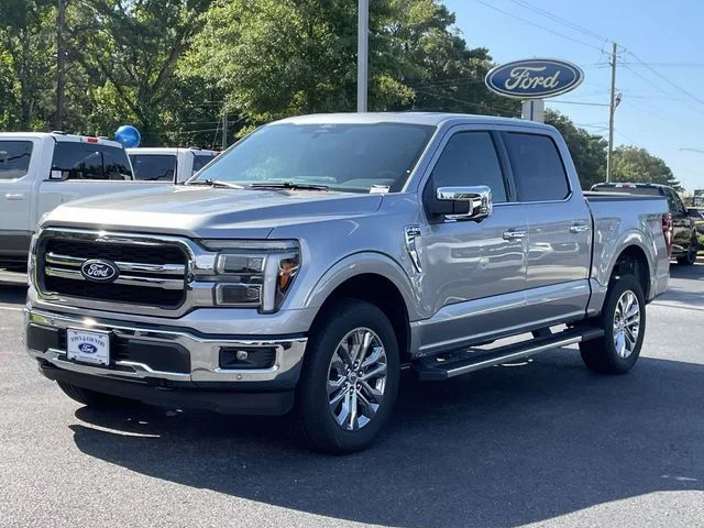 New 2026 Iconic Silver Metallic Ford Lariat image 24