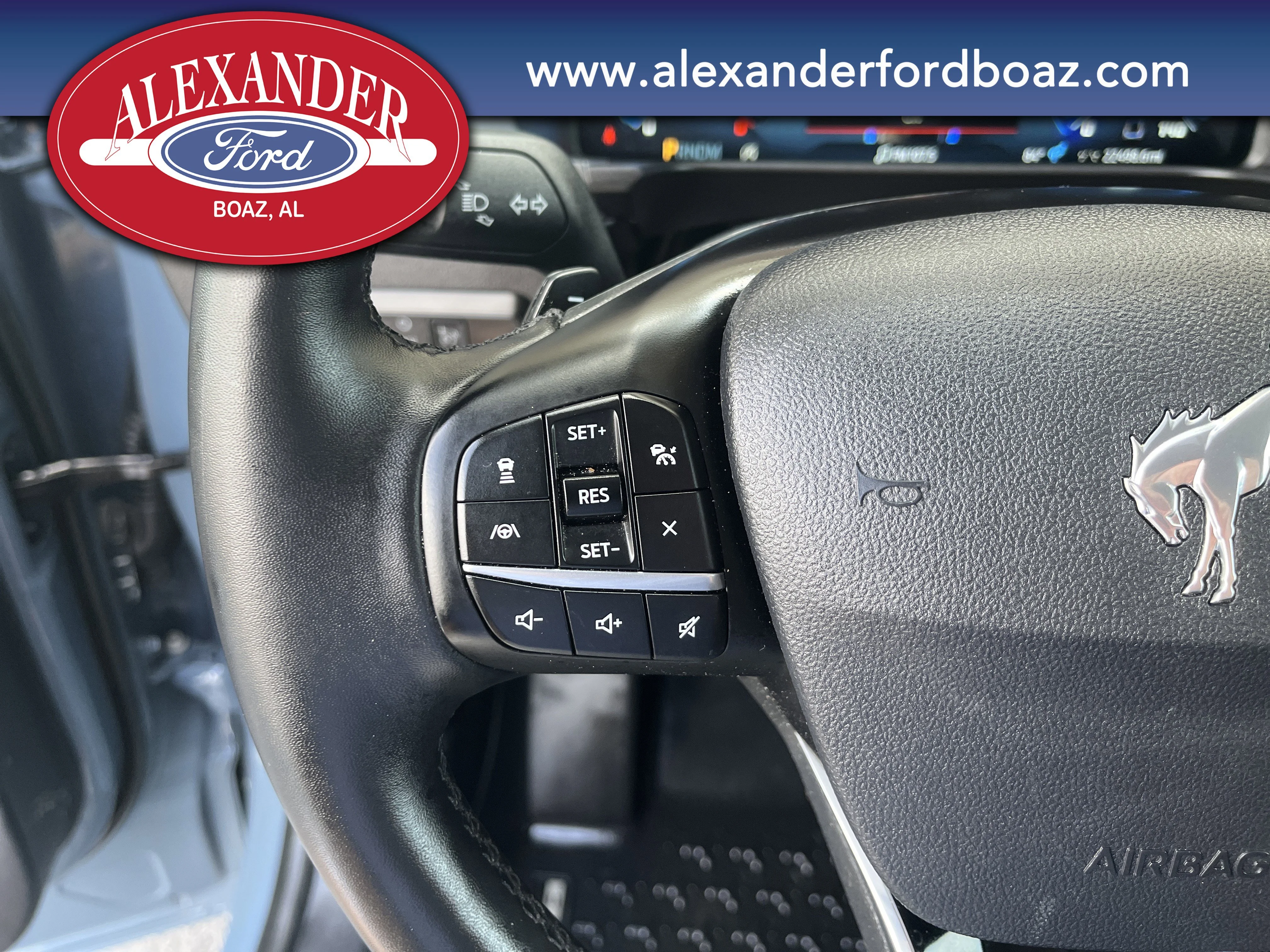 Used 2025 Blue Ford Badlands image 11