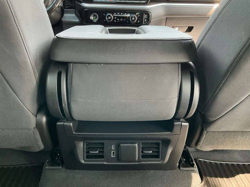 Used 2022 Gray Chevrolet LT image 26