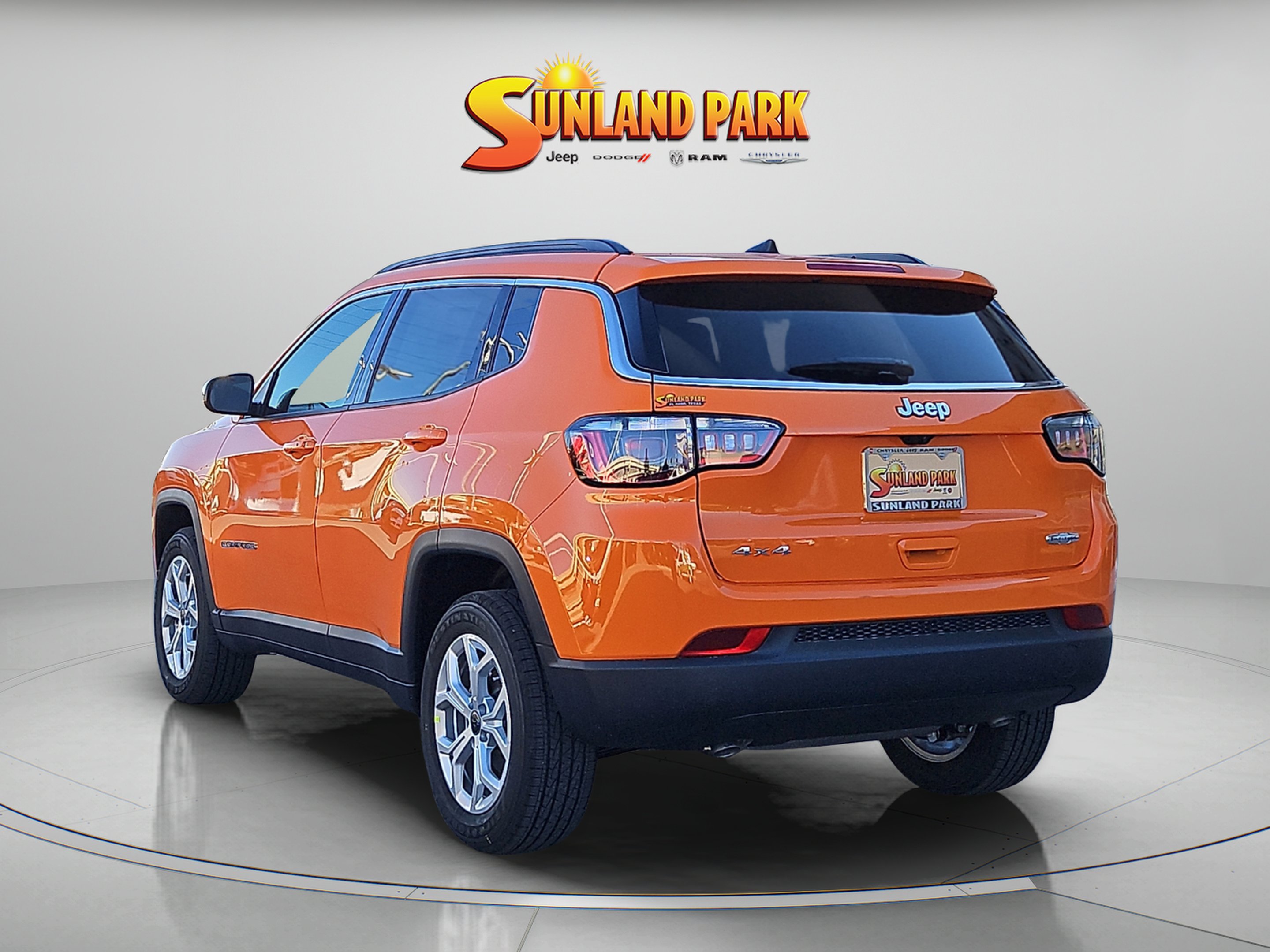 New 2026 Joose Exterior Paint Jeep Latitude image 3