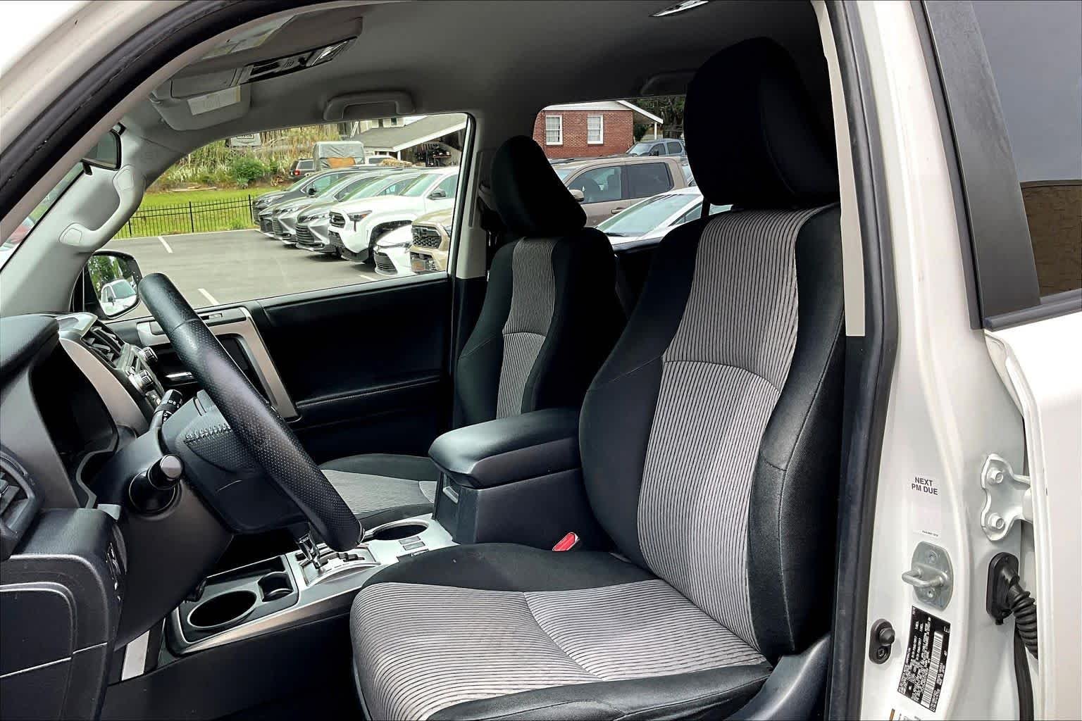 Used 2019 Super White Toyota SR5 image 8
