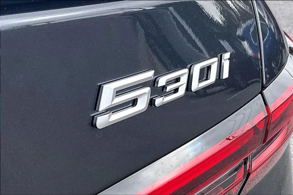 New 2026 BMW 5 Series 530i 4D Sedan