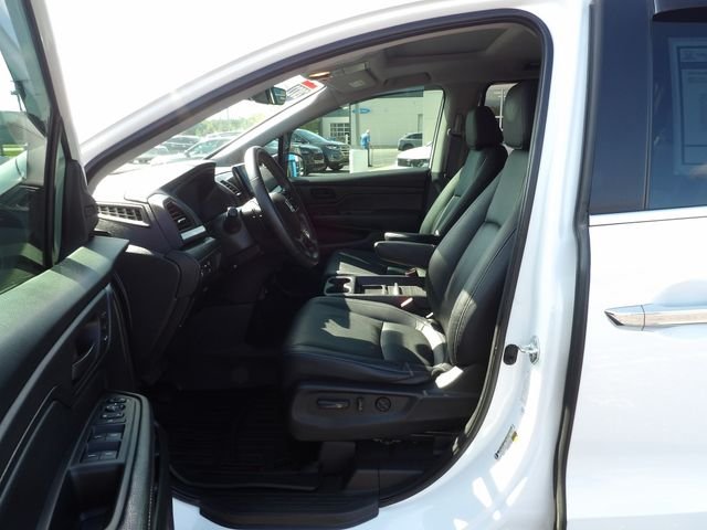 Used 2022 Platinum White Pearl Honda EX-L image 19