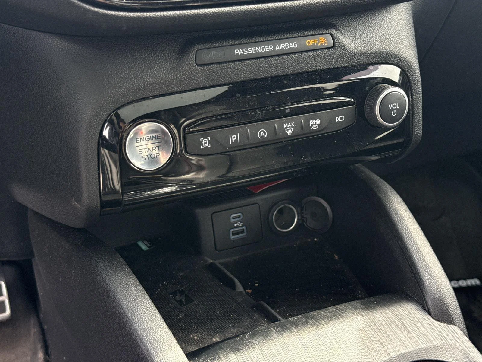 Used 2023 Carbonized Gray Ford ST-Line Elite image 13