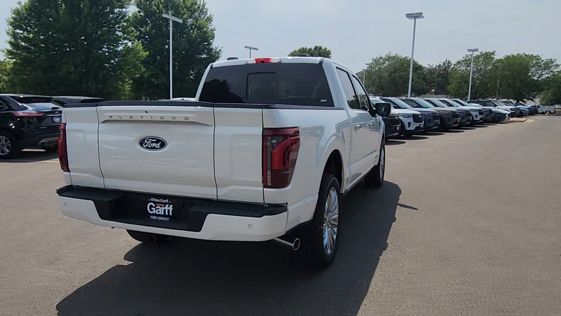 New 2026 Star White Metallic Tri-Coat Ford Platinum image 9