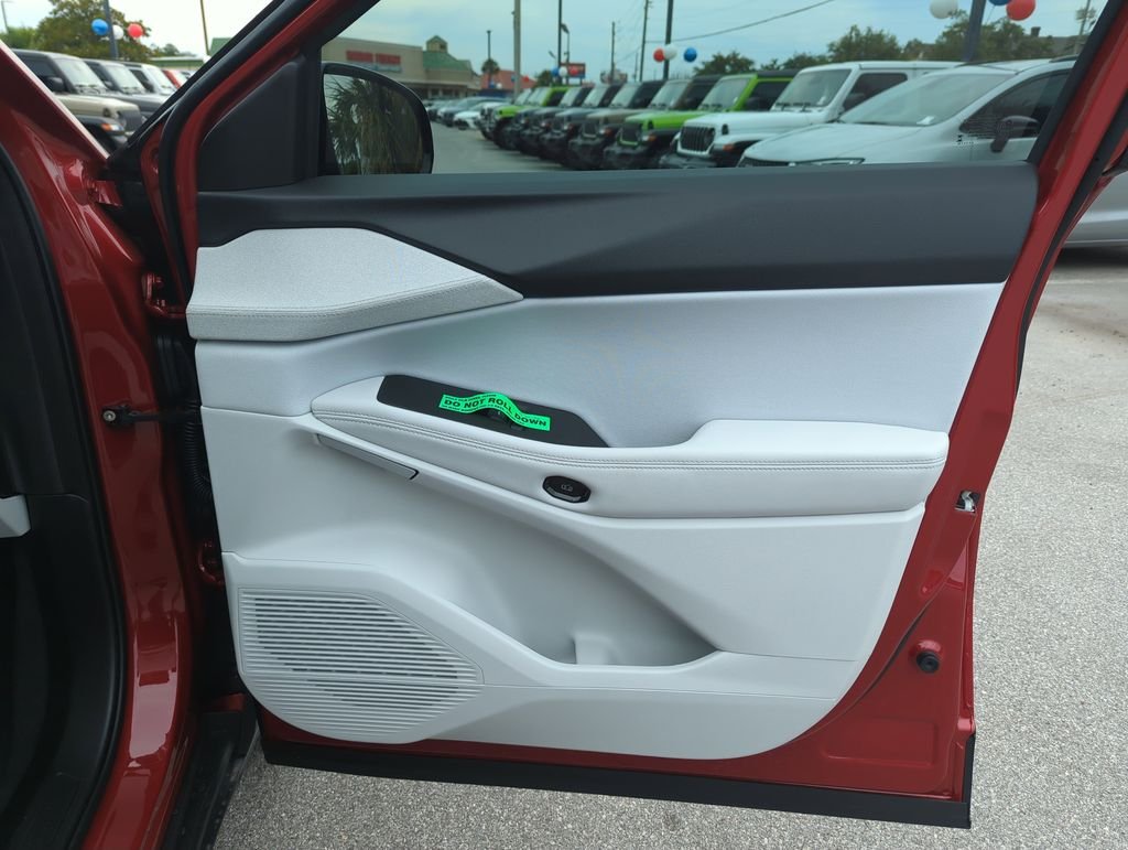 New 2026 Red Hot Pearlcoat Jeep Laredo image 31
