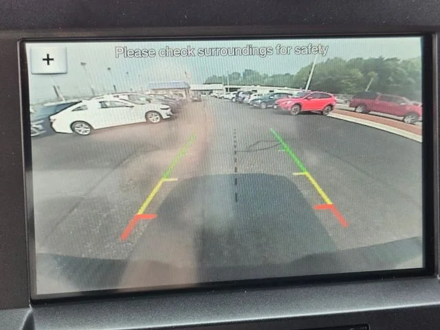 Used 2018 Gray Ford XL image 32